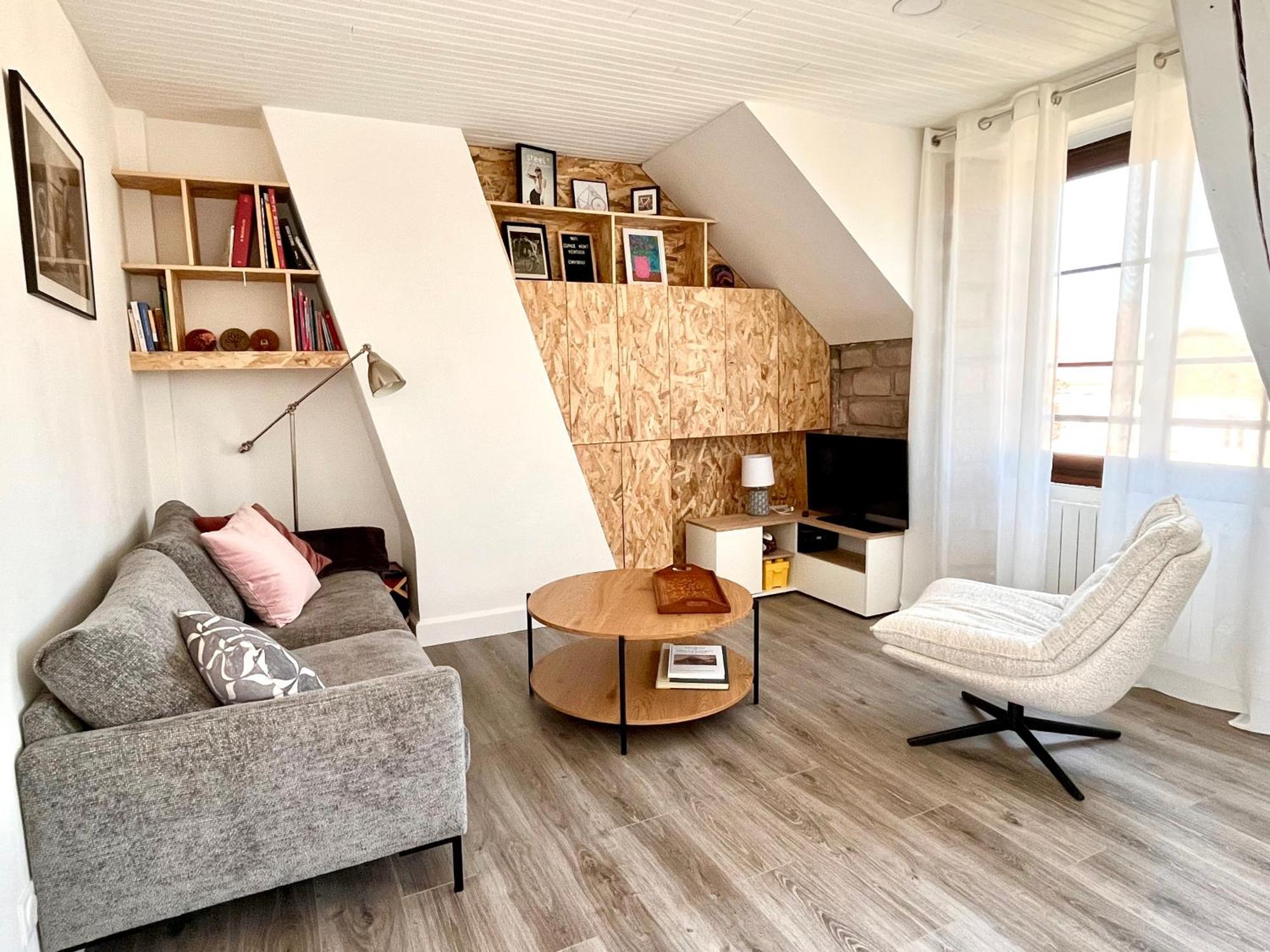 Appartement En Plein Centre Ville Milly-la-Foret Kültér fotó